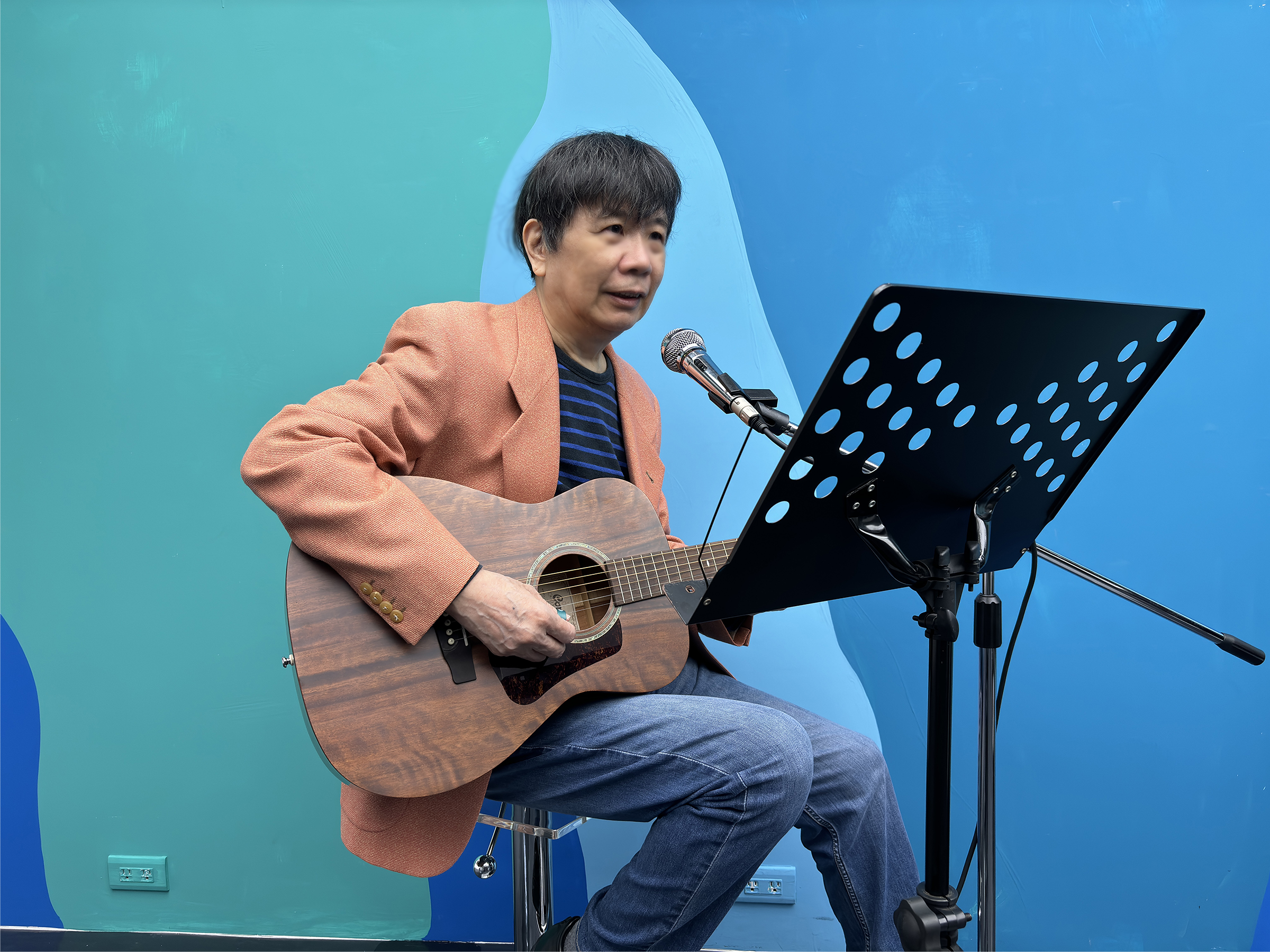 「新古典」-即將古今情愫的「變與不變」重新會通、重新詮釋。